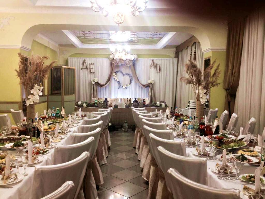 Alexandrovskiy Hotel Mikołajów Zewnętrze zdjęcie