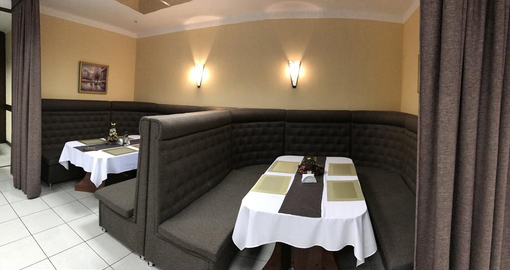 Alexandrovskiy Hotel Mikołajów Zewnętrze zdjęcie